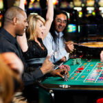 百家乐常见“见闲打庄、见庄打闲”顶路打法-体育资源-体育博彩-体育投注策略网